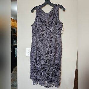 NWT Adrianna Papell Lace Midi Dress - Gray